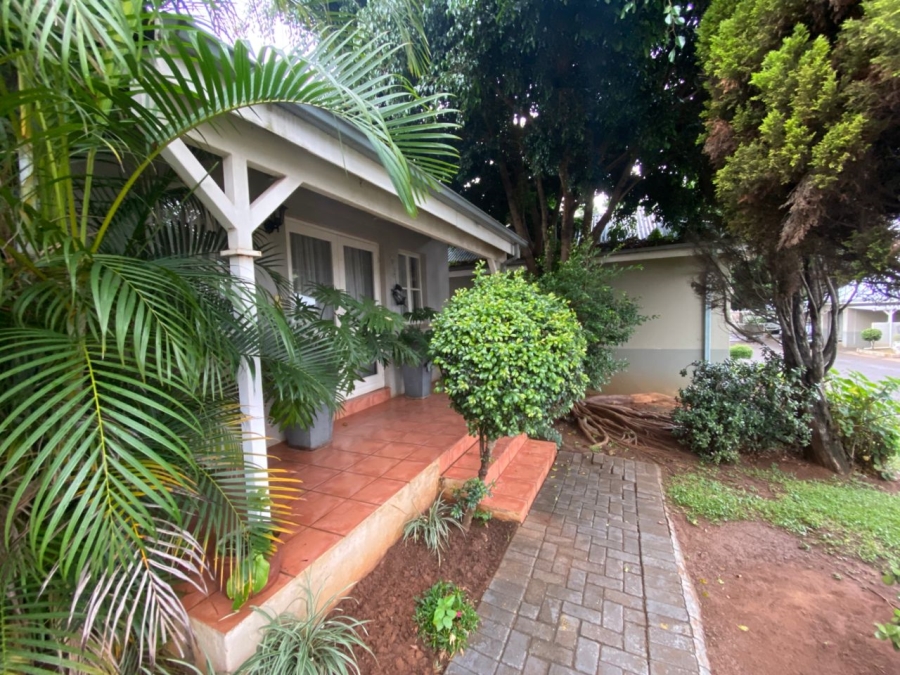 2 Bedroom Property for Sale in Waterval East North West